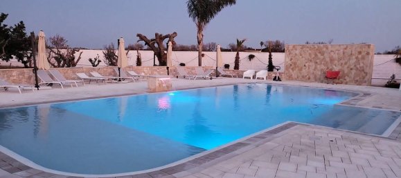24 rooms Villa in Porto Cesareo, Italy No. 170911 3