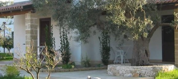 24 rooms Villa in Porto Cesareo, Italy No. 170911 33