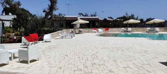 24 rooms Villa in Porto Cesareo, Italy No. 170911 9
