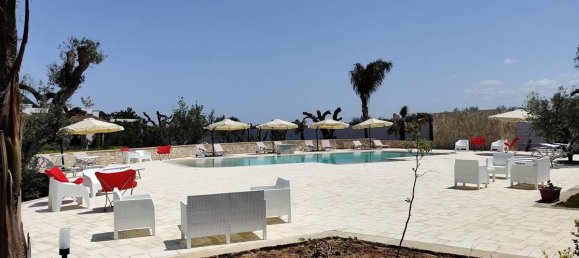 24 rooms Villa in Porto Cesareo, Italy No. 170911 4