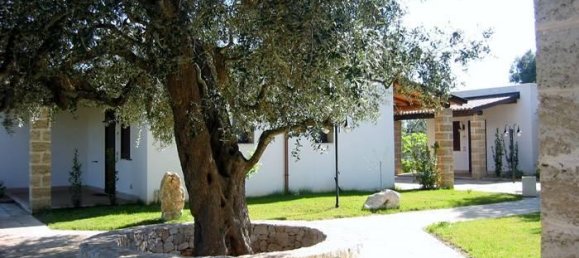 24 rooms Villa in Porto Cesareo, Italy No. 170911 19