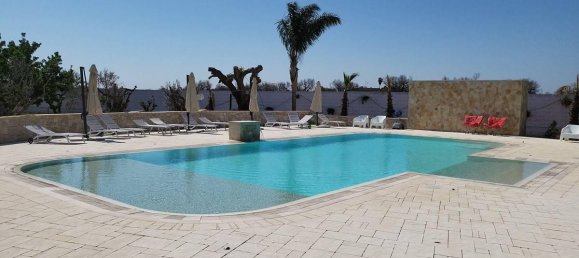 24 rooms Villa in Porto Cesareo, Italy No. 170911 2