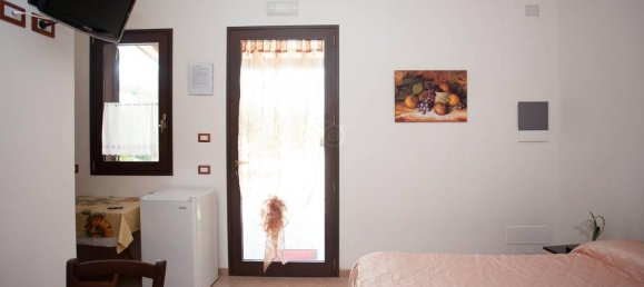 24 rooms Villa in Porto Cesareo, Italy No. 170911 44