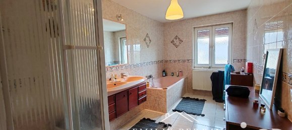 Casa de 4 dormitorios en Halstroff, France No. 226537 6