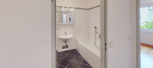 2 rooms Apartment in Penzing, Austria No. 143715 6