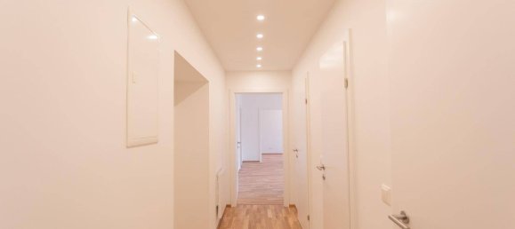 Квартира с 3 комнатами в Фафоритен, Австрия № 206939 3