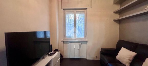 3 rooms Apartment in Moncalieri, Italy No. 53291 8