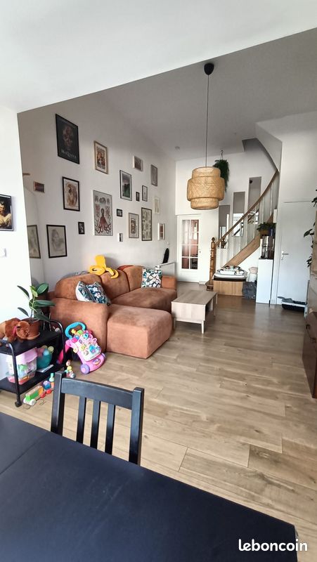 3 Schlafzimmer Haus in Tourcoing, France, Nr. 316258