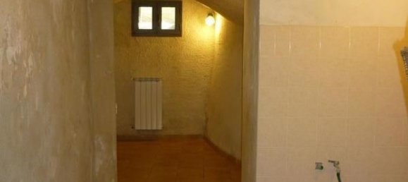 2غرفة شقة في Carrara, Italy رقم 38376 15