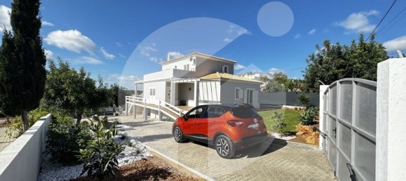 4 bedrooms Villa in Olhao, Portugal No. 96555 3