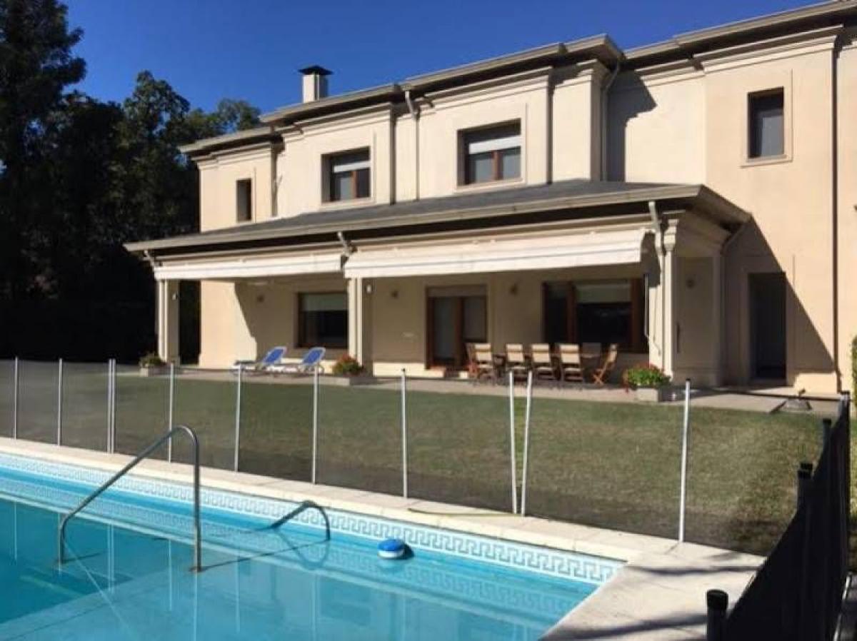 4 Schlafzimmer Haus in San Isidro, Argentina, Nr. 20782