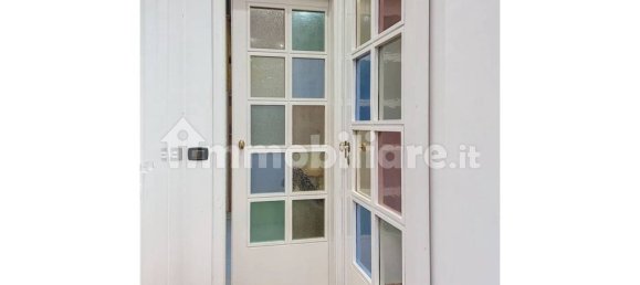 2 bedrooms Apartment in Rome, Italy No. 30369 3