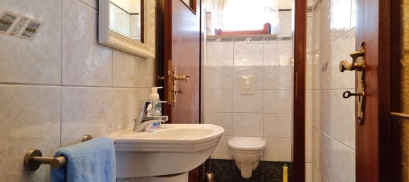 8 rooms Townhouse in Wilhelmshaven, Germany No. 35998 8