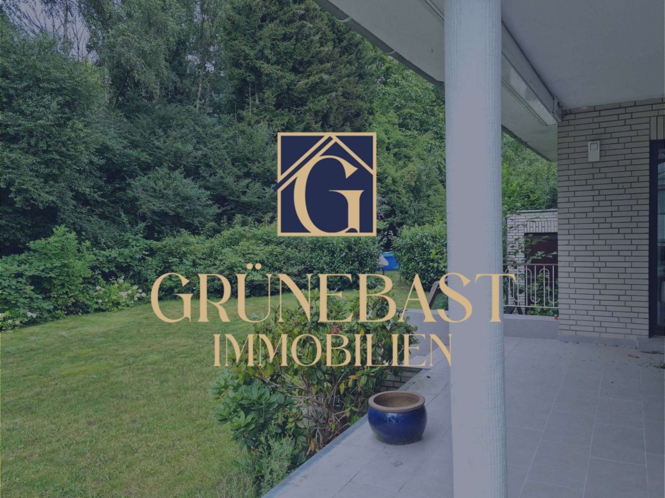 8 rooms Townhouse in Wilhelmshaven, Germany No. 35998