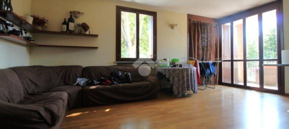 2 Schlafzimmer Wohnung in Cadelbosco di Sopra, Italy, Nr. 262557 3