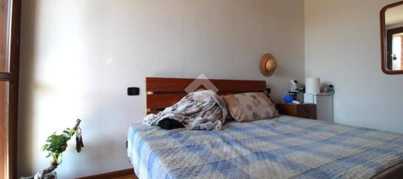 2 Schlafzimmer Wohnung in Cadelbosco di Sopra, Italy, Nr. 262557 24