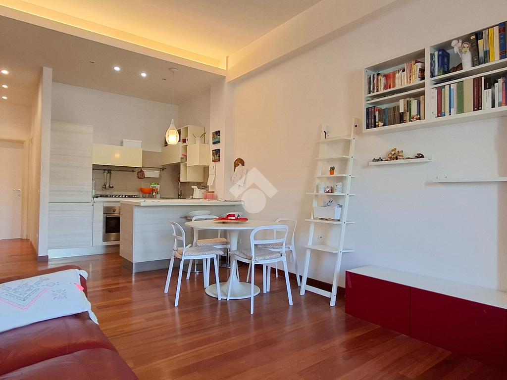 2 bedrooms Apartment in Rome, Italy No. 170623