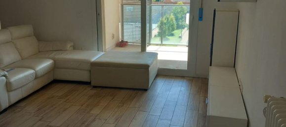 3 rooms Apartment in Pesaro, Italy No. 293258 3