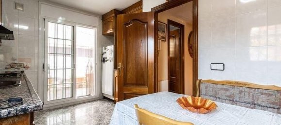 Adosado de 3 dormitorios en Sabadell, Spain No. 155927 4