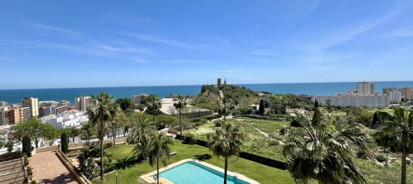 3 bedrooms Penthouse in Fuengirola, Spain No. 148801 2