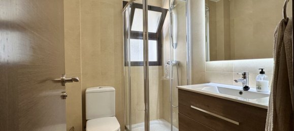 3 bedrooms Penthouse in Fuengirola, Spain No. 148801 12