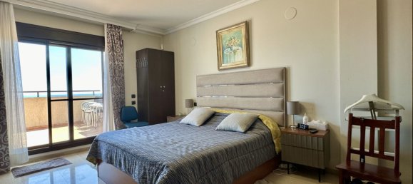 3 bedrooms Penthouse in Fuengirola, Spain No. 148801 7