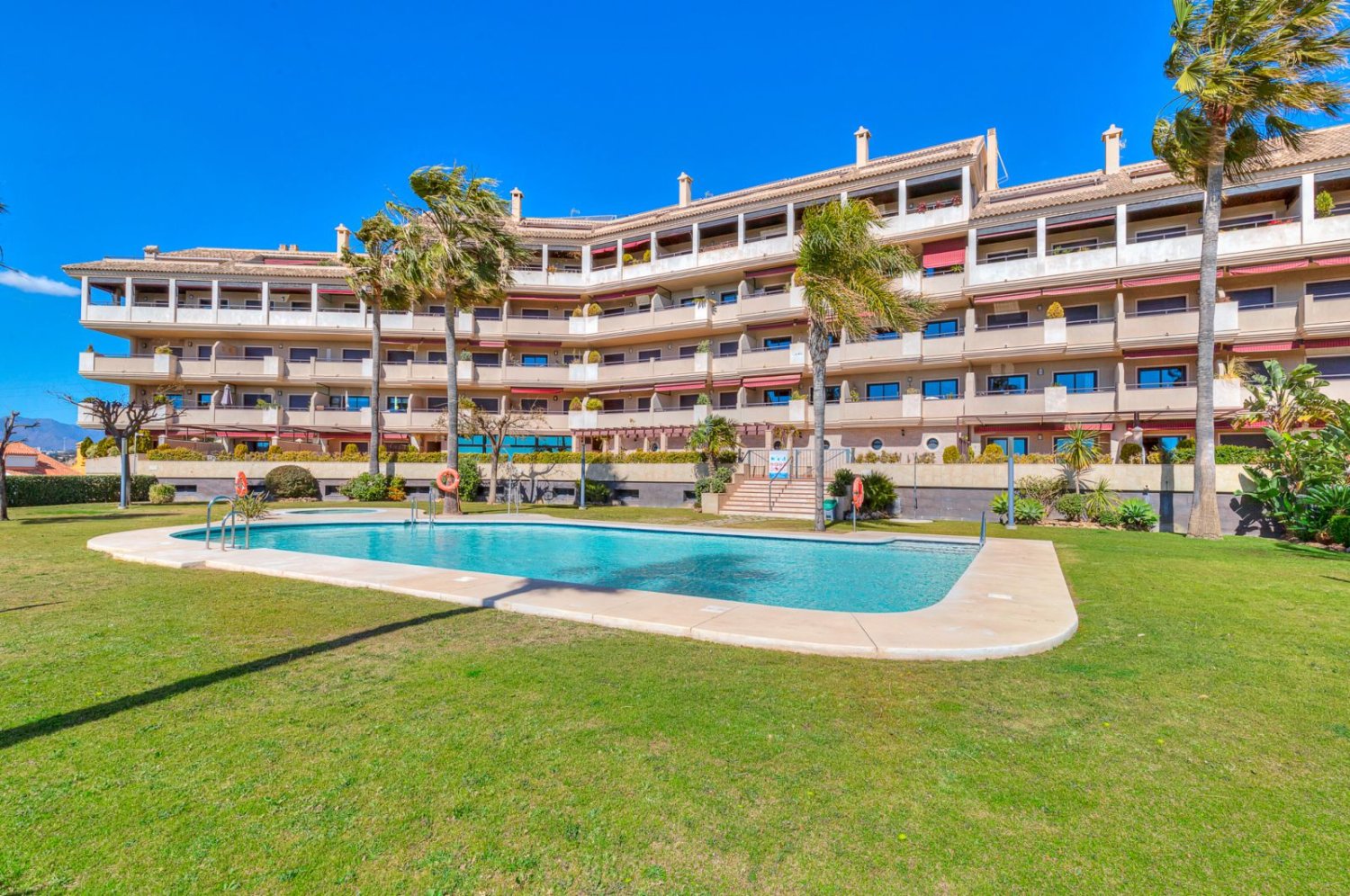 3 bedrooms Penthouse in Fuengirola, Spain No. 148801