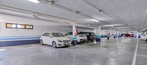 3 bedrooms Penthouse in Fuengirola, Spain No. 148801 18