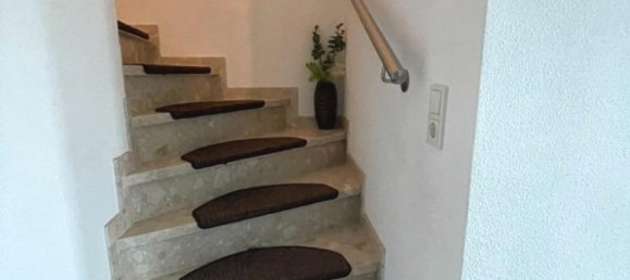 3 bedrooms Townhouse in Leer, Germany No. 167206 7