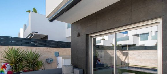 Villa de 3 dormitorios en Ciudad Quesada, Spain No. 162621 22