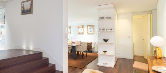 3 bedrooms Villa in Porto, Portugal No. 107253 4