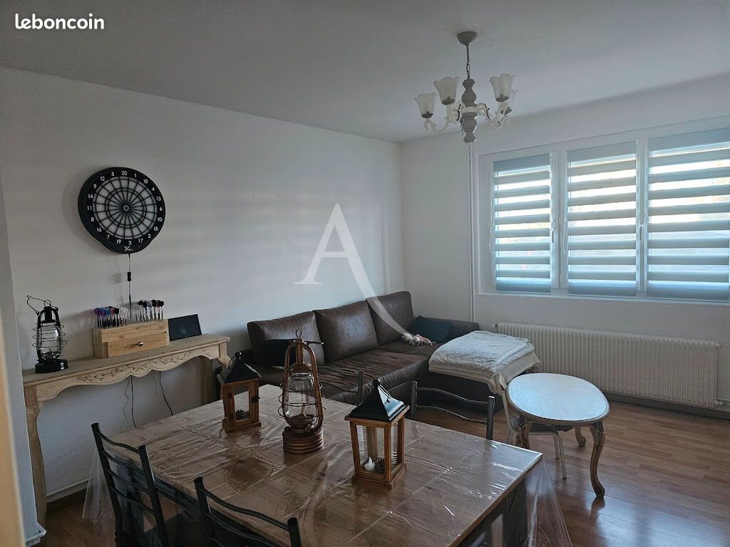 4 bedrooms House in Calais, France No. 254567