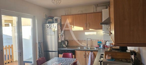 4 bedrooms House in Calais, France No. 254567 2