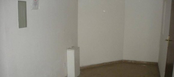 2 rooms Commercial property in Modena, Italy No. 254534 11