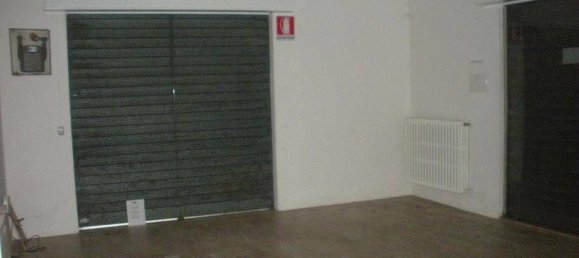 2 rooms Commercial property in Modena, Italy No. 254534 5