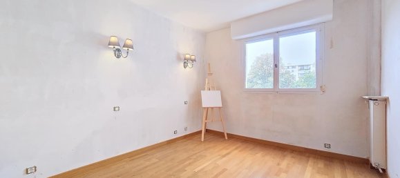 Apartamento de 3 dormitorios en Tours, France No. 226605 7