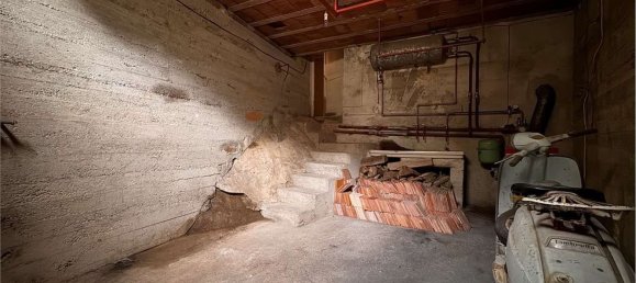 5 rooms House in Rezzo, Italy No. 136549 26