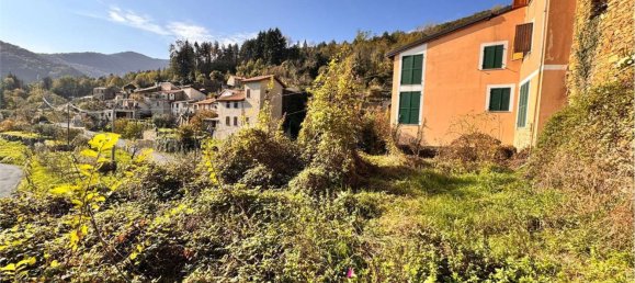 5 rooms House in Rezzo, Italy No. 136549 41