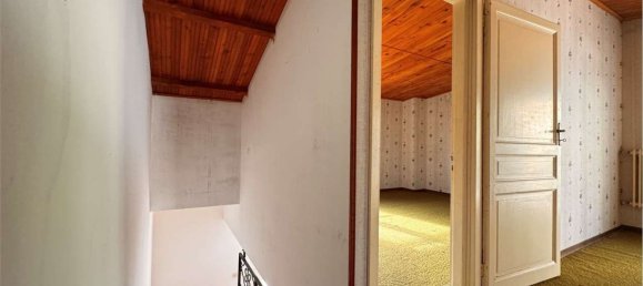 5 rooms House in Rezzo, Italy No. 136549 5