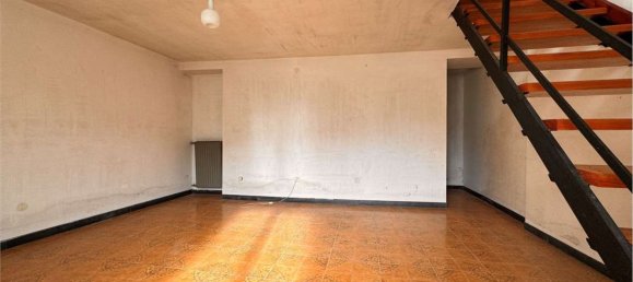 5 rooms House in Rezzo, Italy No. 136549 21