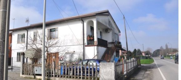 5-salle Appartement à Camposampiero, Italy No. 15425 12