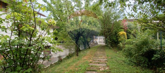 3 غرف نوم فيلا في Calvagese della Riviera, Italy رقم 346048 31