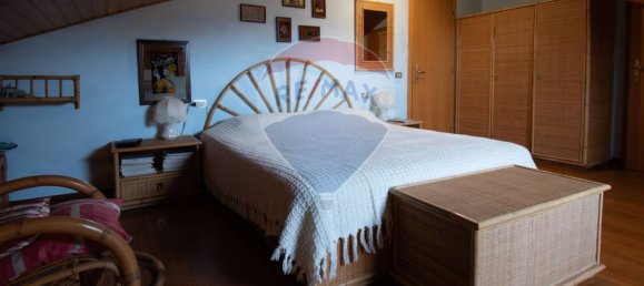 3 غرف نوم فيلا في Calvagese della Riviera, Italy رقم 346048 24