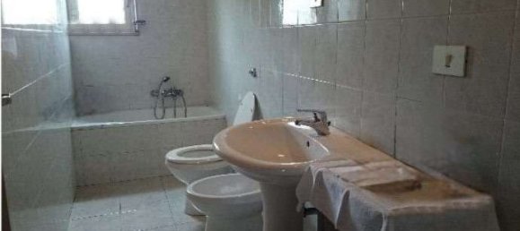 Apartamento de 2 habitaciónes en Gesundbrunnen, Germany No. 329042 2