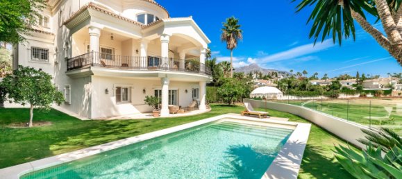 Вилла с 7 спальнями в Марбелья, Испания № 89454 77