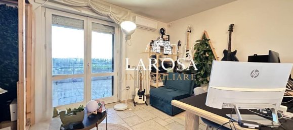 Ático de 4 habitaciónes en Lecce, Italy No. 5636 2