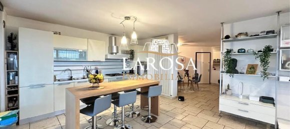 Ático de 4 habitaciónes en Lecce, Italy No. 5636 6