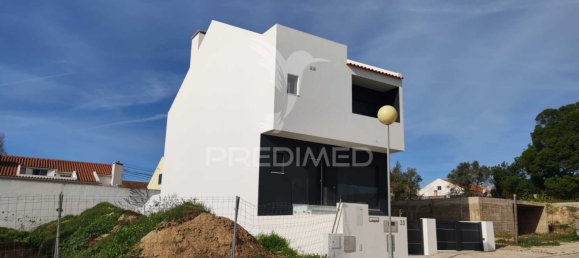 179m² Land in Montijo, Portugal No. 78089 6