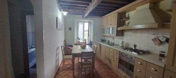 6غرفة منزل في Arezzo, Italy رقم 236526 10