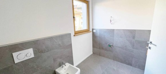 4 rooms Apartment in Trento, Italy No. 29728 16